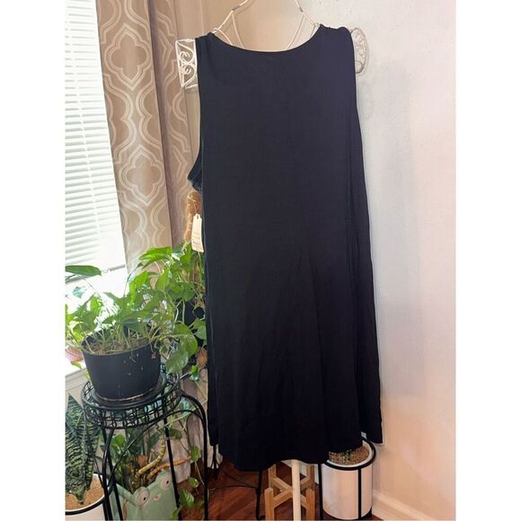 New With Tags Black simple yet elegant Beautiful ST. JOHN’S BAY Black Sheath Tie - Picture 3 of 7